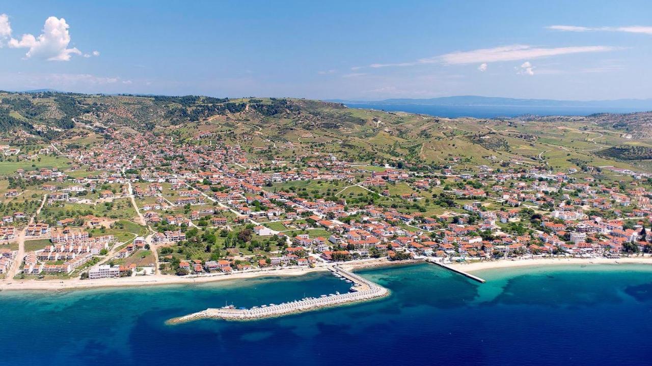 Sofia'S Villa Nikiti  Buitenkant foto