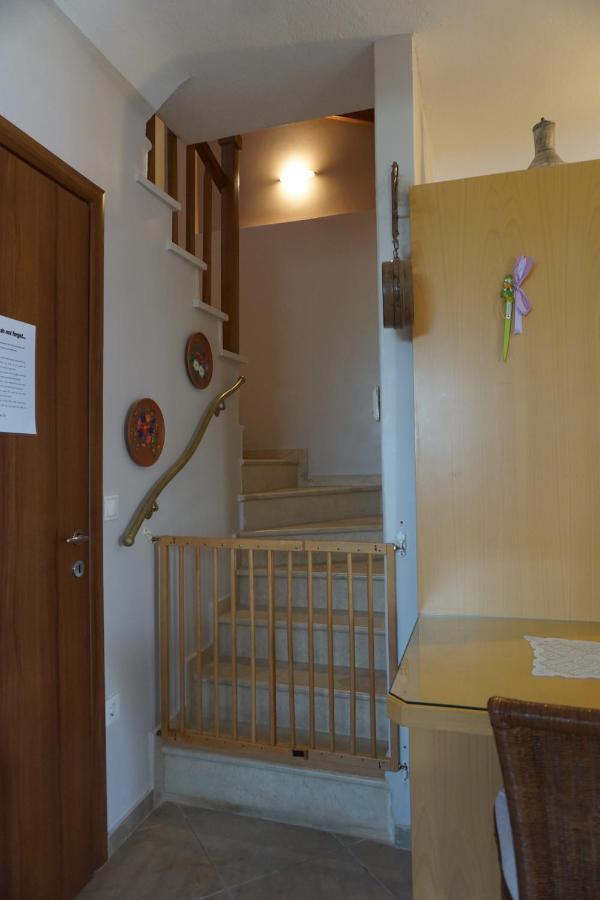 Sofia'S Villa Nikiti  Buitenkant foto
